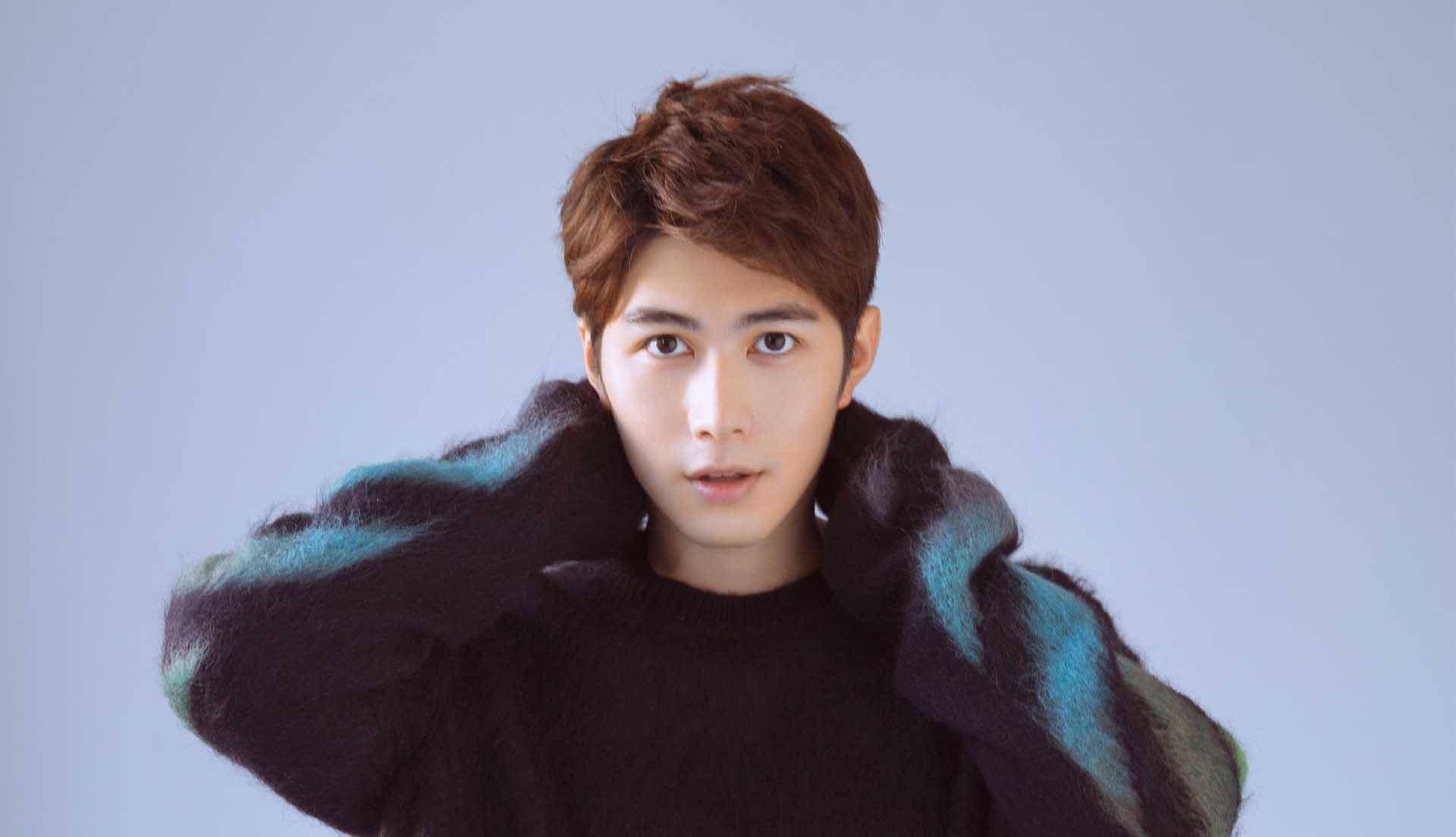 原创陈学冬深夜聚会女方搂腰牵手不肯撒疑恋情曝光