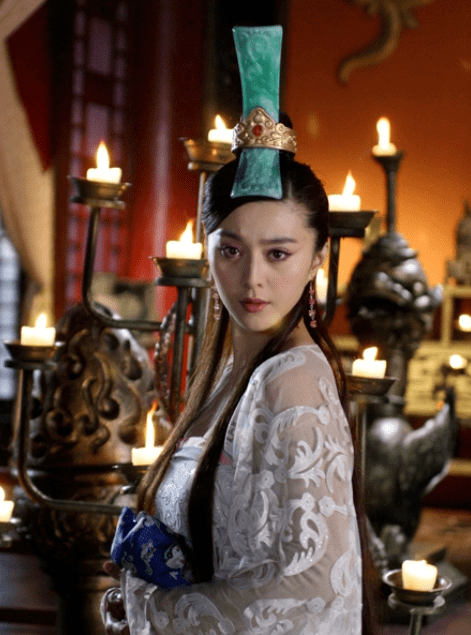 原创一件肚兜穿40集塑料壳成盔甲这5部剧居然穷成经典