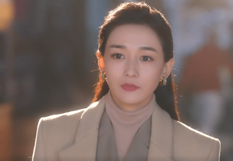 正在热播当中的电视剧《影帝的公主》中就有她,她饰演女三号徐琳,但第