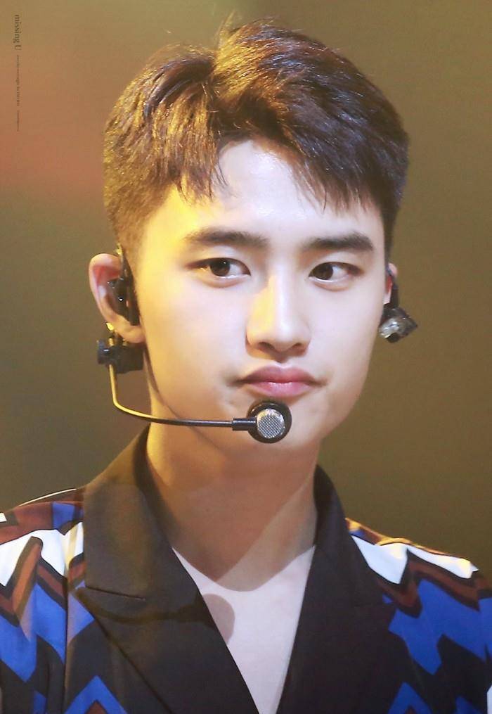 原创exo都暻秀solo中输占比六成却只感谢霓虹粉丝