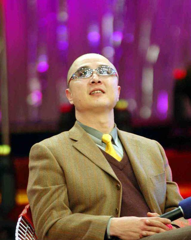 徐少华演唐僧最傲娇,与朱琳20年绯闻显大气,与妻子恩爱40年_杨琨