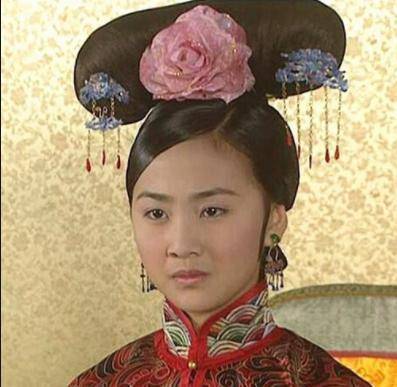 她是顺治第一任皇后,孝庄的亲侄女,为何还会以被废黜的结局收场_蒙古