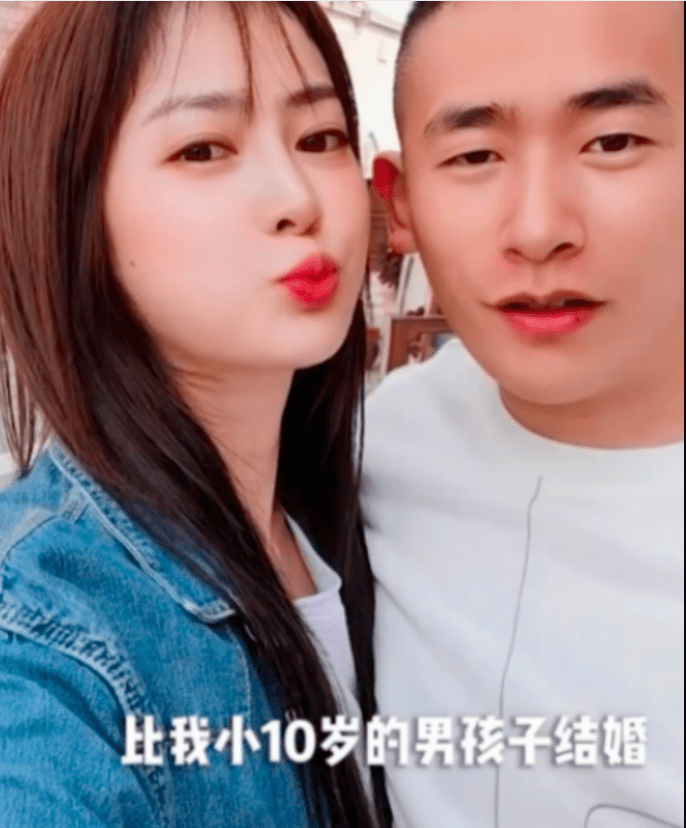 《小魔仙》播出14年,“黑魔仙”小月怀孕,与90后老公1月前结婚_周娇_网友_消息