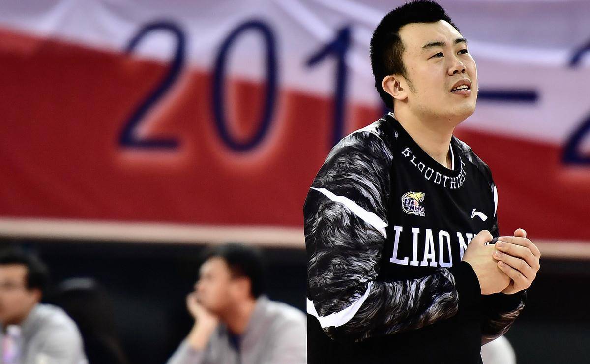 怕什么来什么辽篮再遇麻烦韩德君将陷入山东5大内线包围