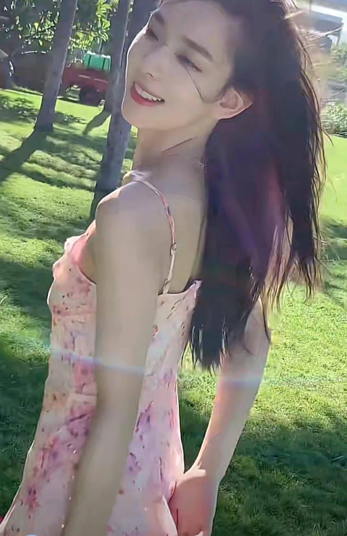 孙一宁近照变样了,笑起来跟以往不同,曾跟王思聪公开互撕_孙艺宁_名人