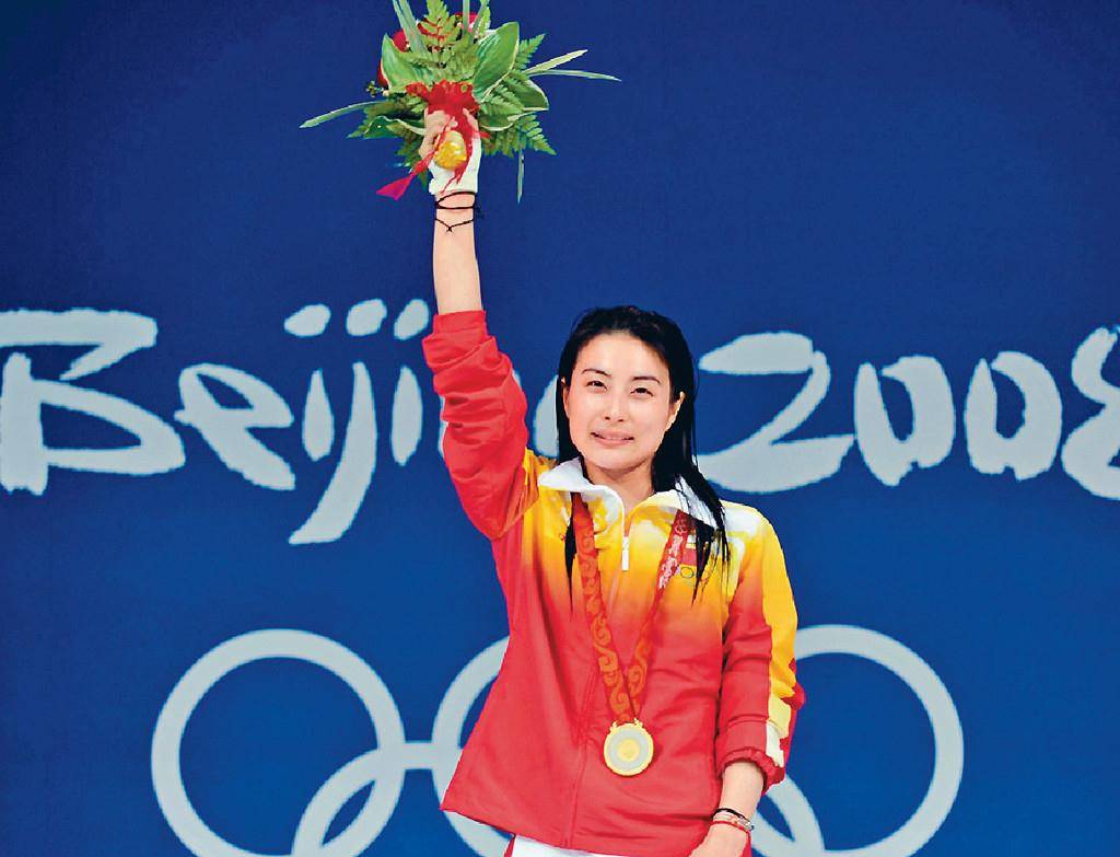 奥运冠军郭晶晶照片图片