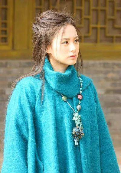 让这49位美女告诉你什么是古典美女_公司_宝莲灯_yui