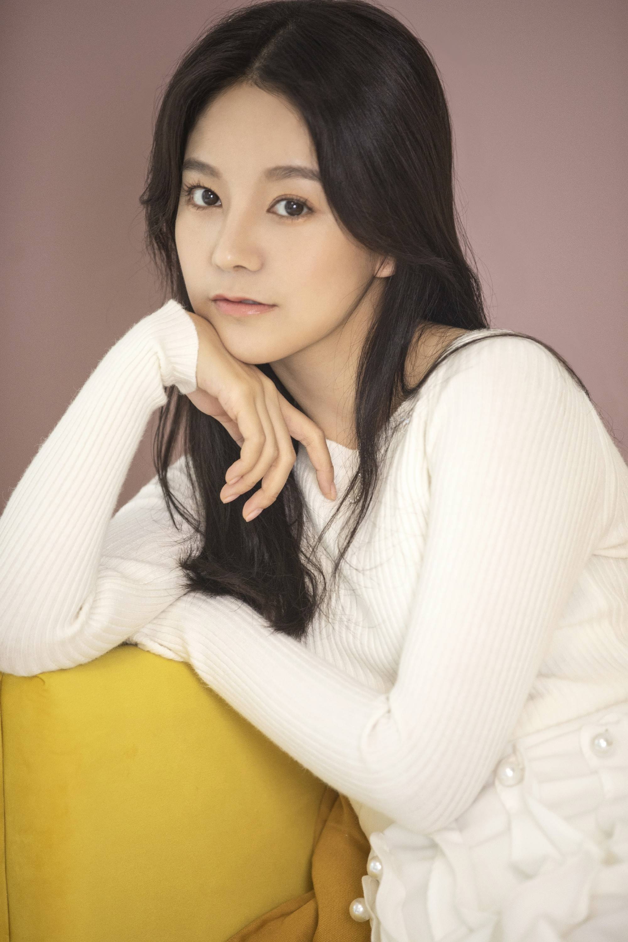 原创破事精英收官宝藏女孩屠画演绎团宠金秘书被赞