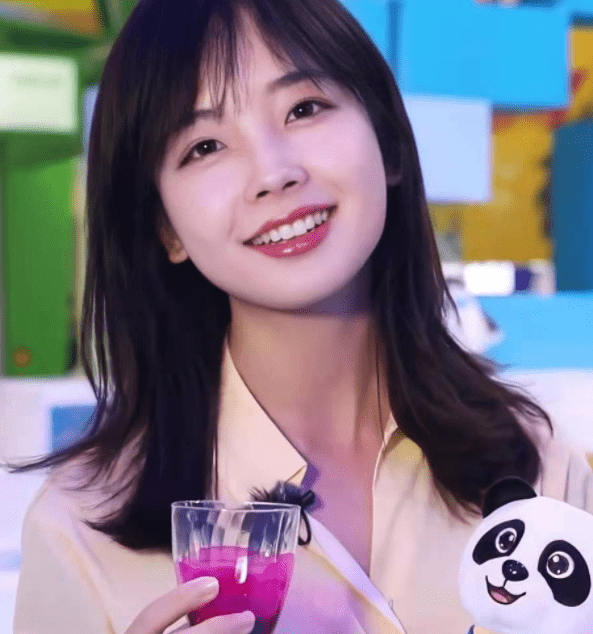 电视记者_男生_专业