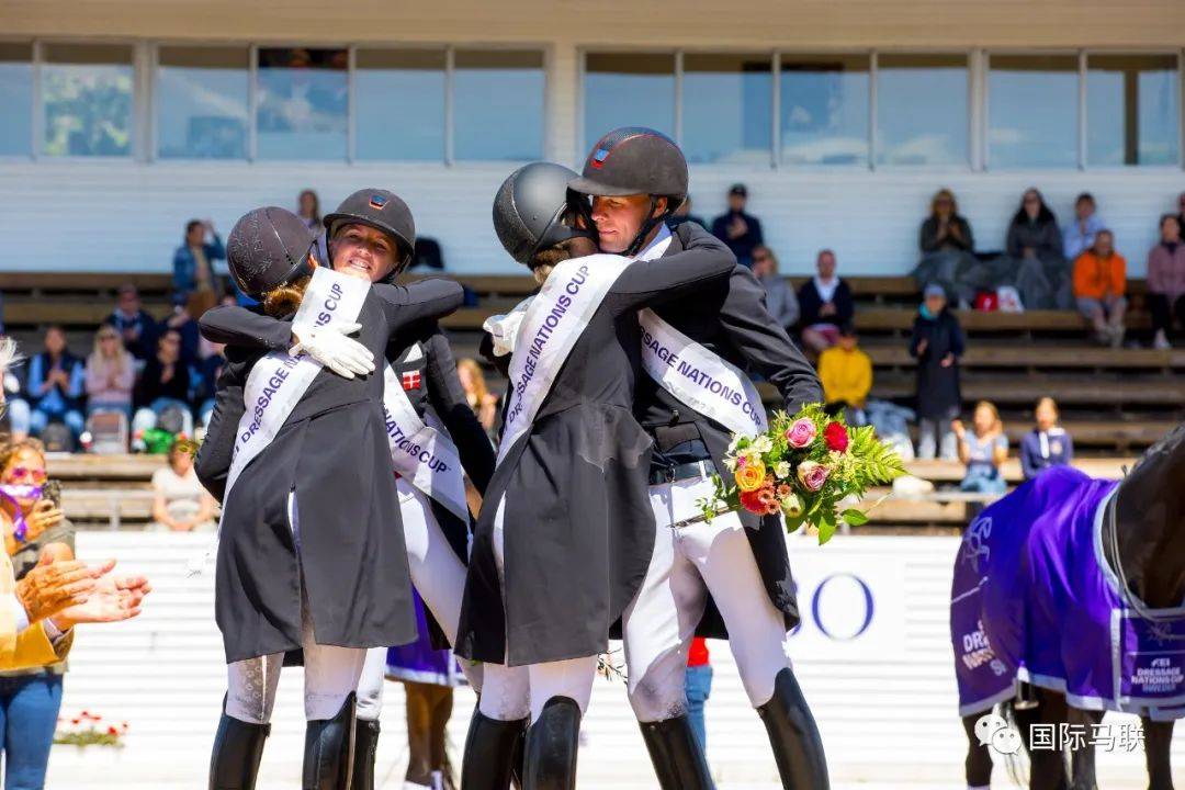 盛装舞步国家杯法尔斯特布站 丹麦队获胜瑞典队获得赛季冠军_比赛