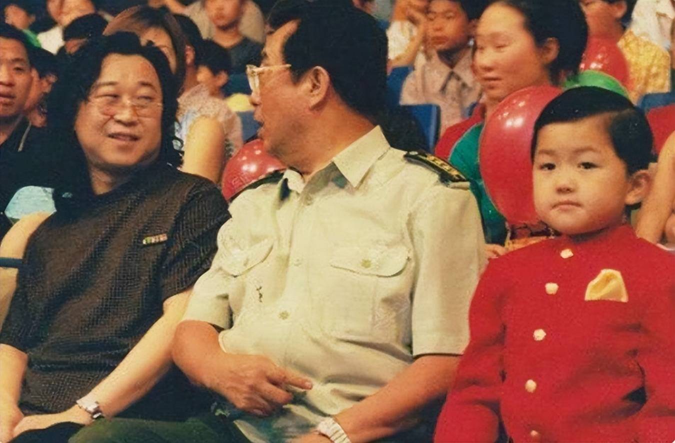 李双江大儿子李贺从未拥有父爱却要担起父母晚年生活