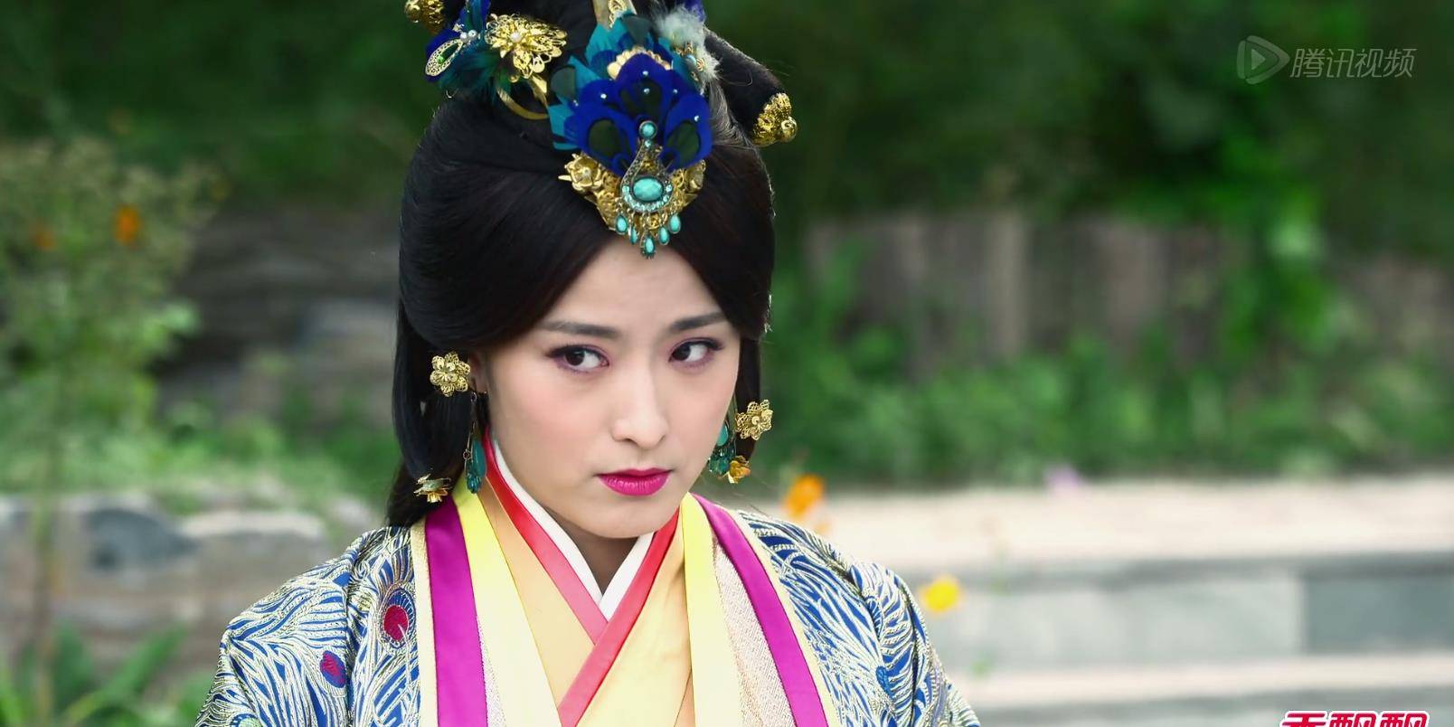 芈月传中,小小媵妾孟昭氏竟也有10个造型,这个反派美得有点率性_秦国