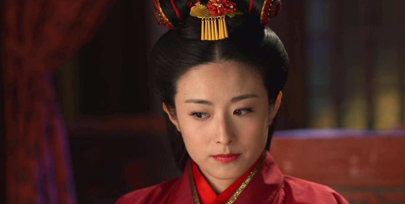 芈月传中,小小媵妾孟昭氏竟也有10个造型,这个反派美得有点率性_秦国