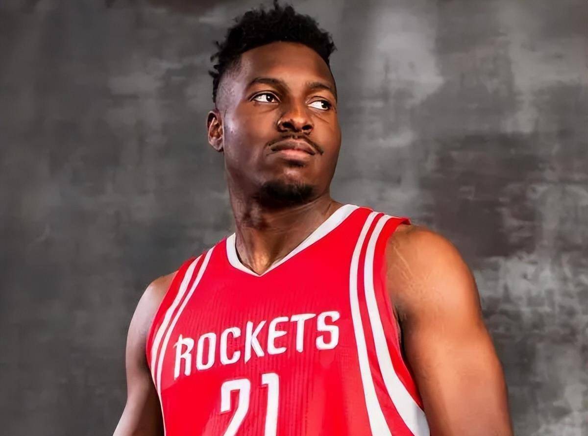 tyusjones,总决赛mvp:jerryangrant2017赛季联盟mvp:兰佐·鲍尔,总