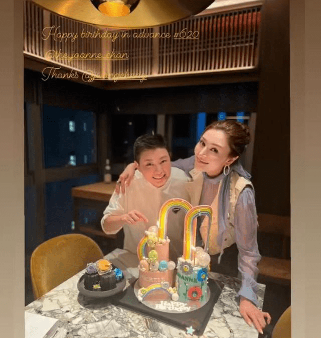 黎姿提前为李嘉欣庆祝52岁生日,俩女神罕见同框,许晋亨未见露脸_感情