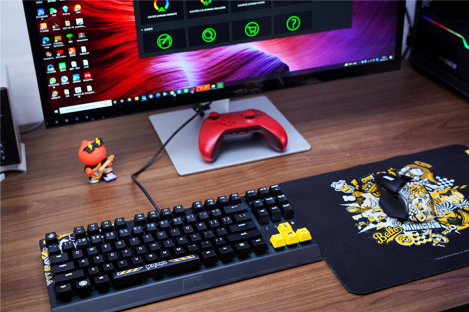 雷蛇x小黄人联名套装来袭有颜值有性能有信仰