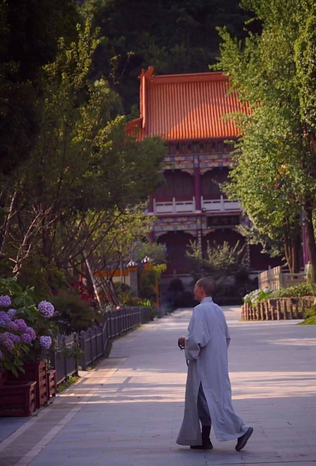 貴陽最上鏡的小眾寺廟夏天也很有意境