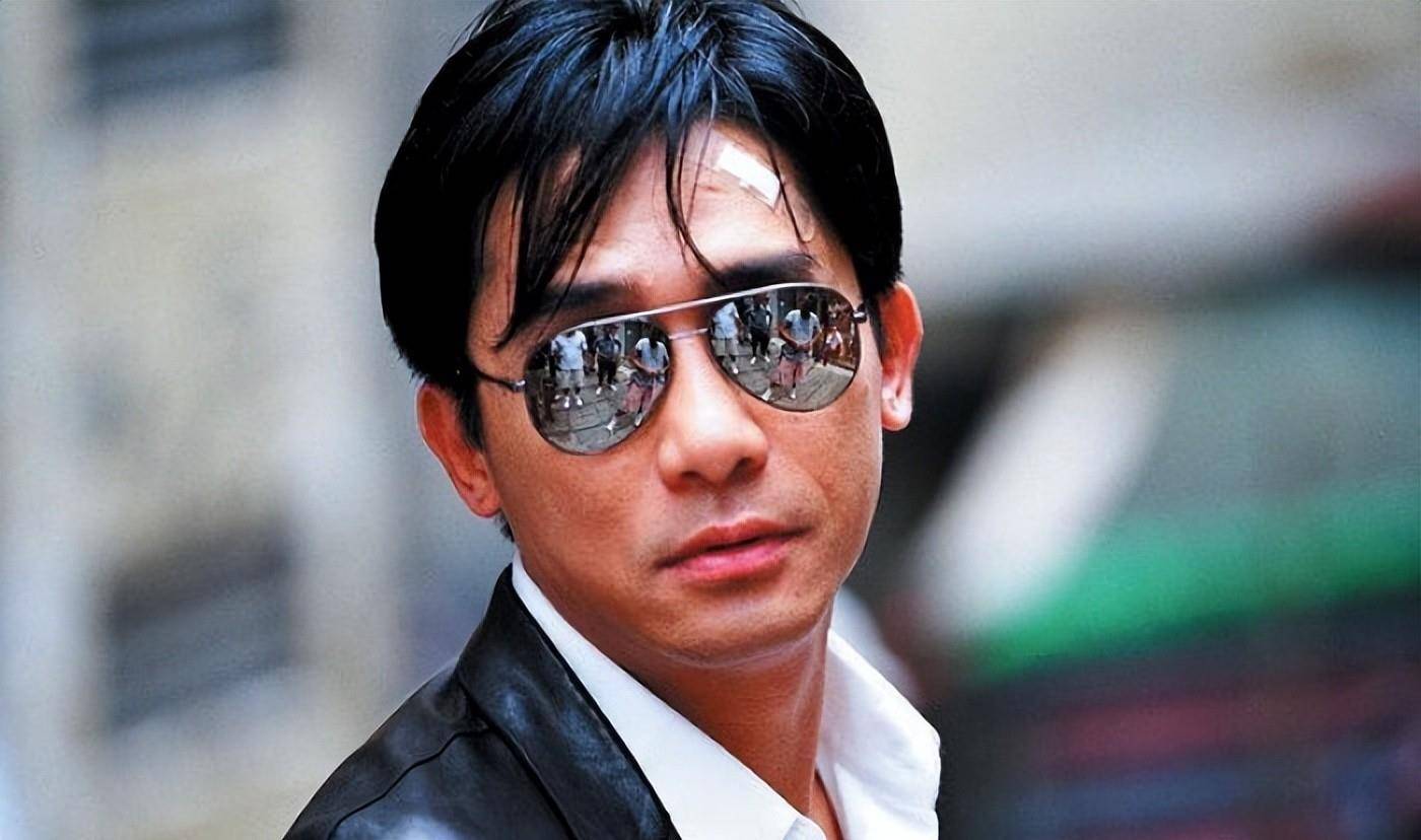 原创13岁开天眼40岁成名为赌王续命认梁朝伟当儿子白龙王有多神