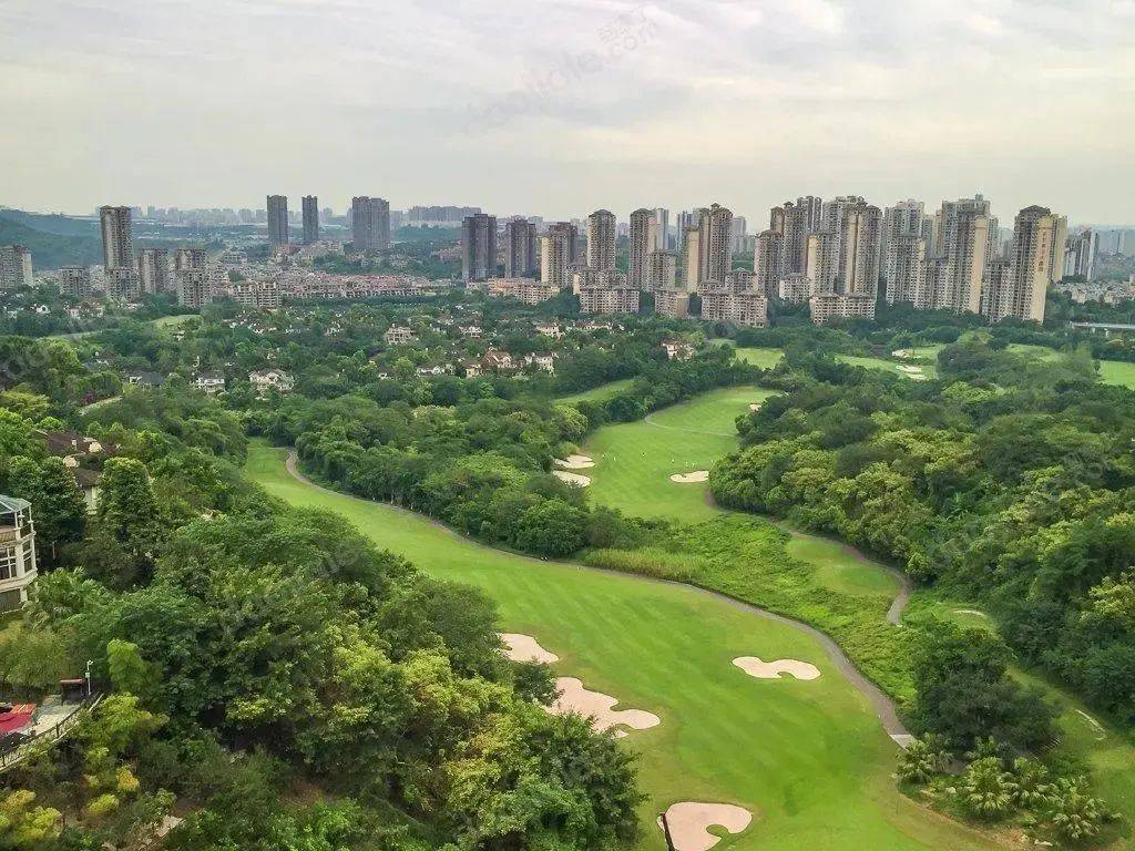 重庆保利高尔夫球会总体规划2个18洞国际标准高尔夫球场