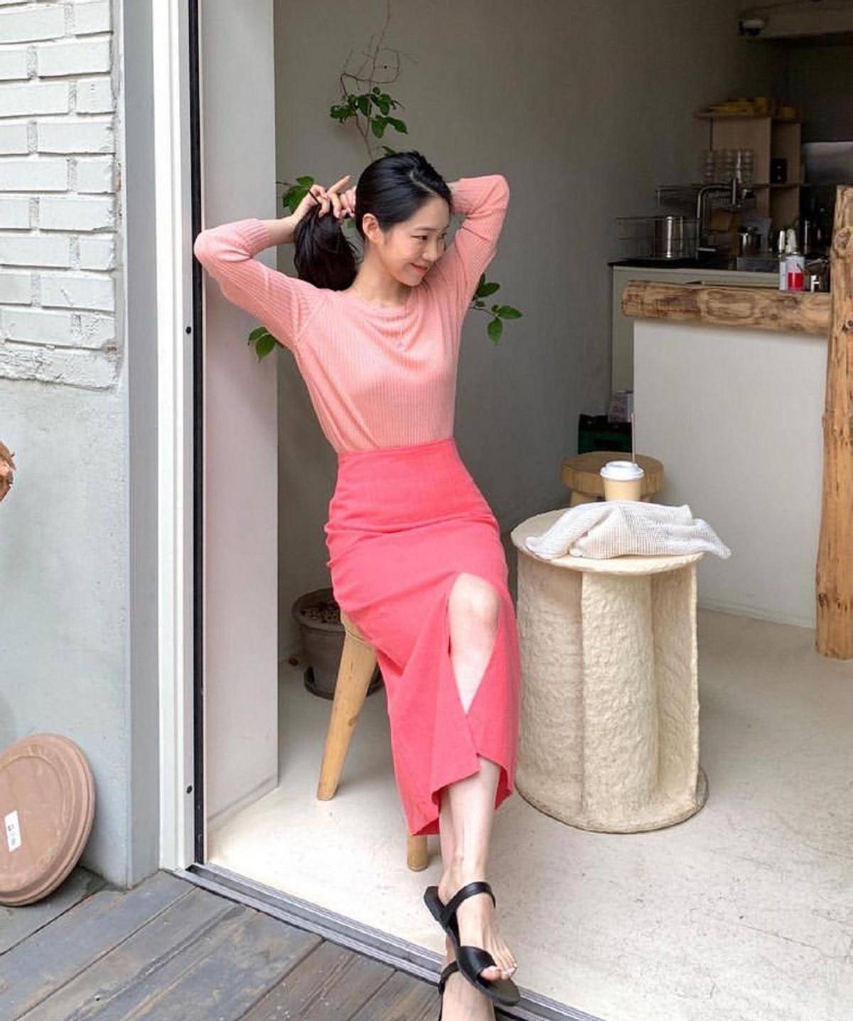 原创身材大艳俗大身材女孩学会这么穿气质也太高级了吧