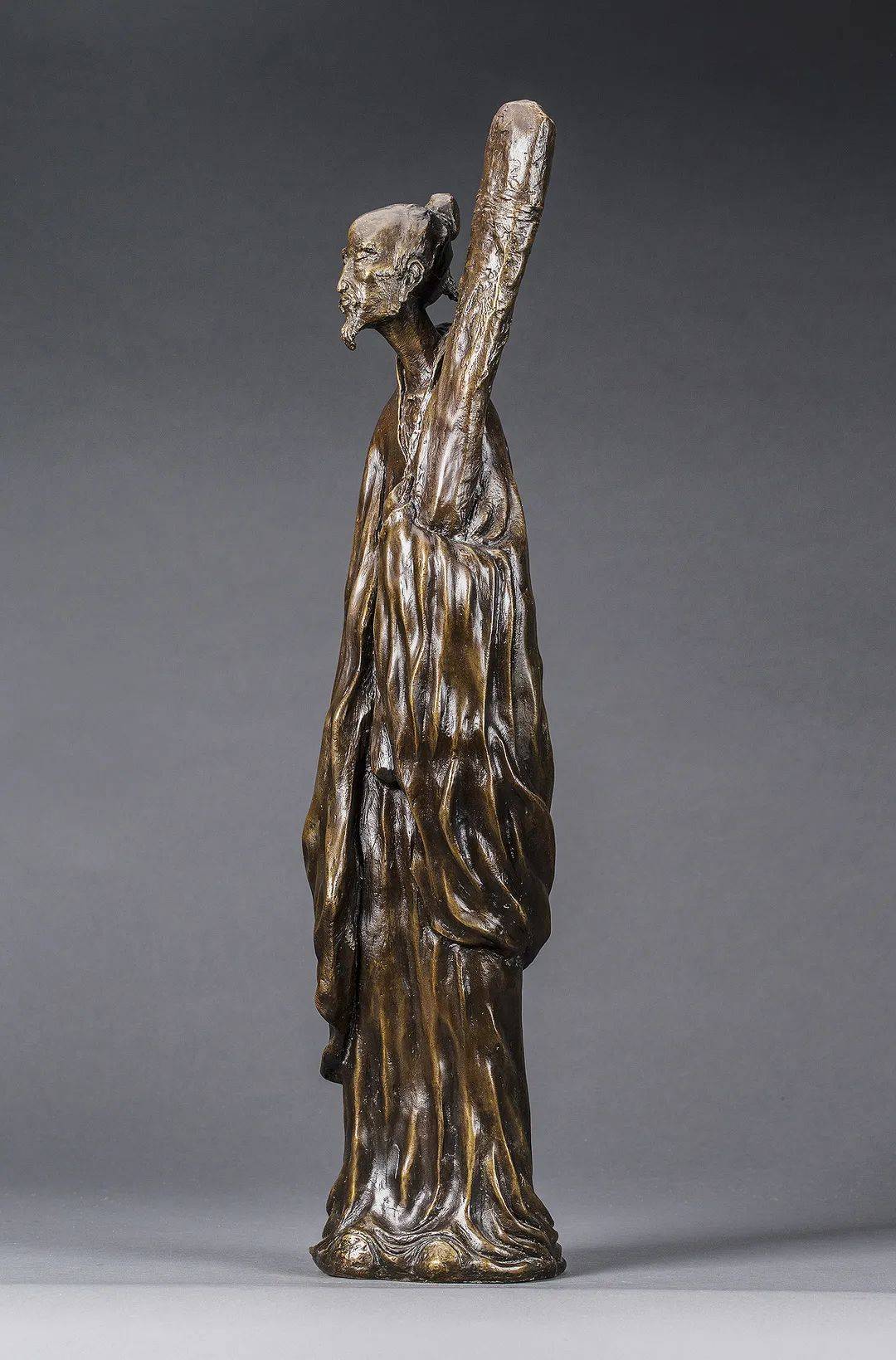 以铜为镜——读李童的雕塑_西安美院_青铜_历史