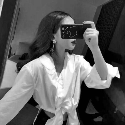 霸气冷漠女生头像黑白,不要踮着脚尖去爱一个人_头像_冷漠_女生