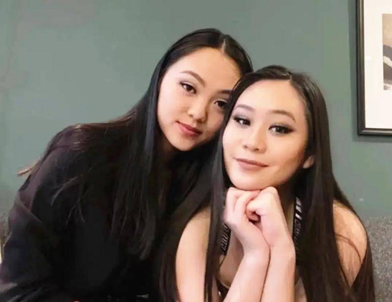 原创足球宝贝雨中秀身材颜值气质双在线被错认成李连杰大女儿