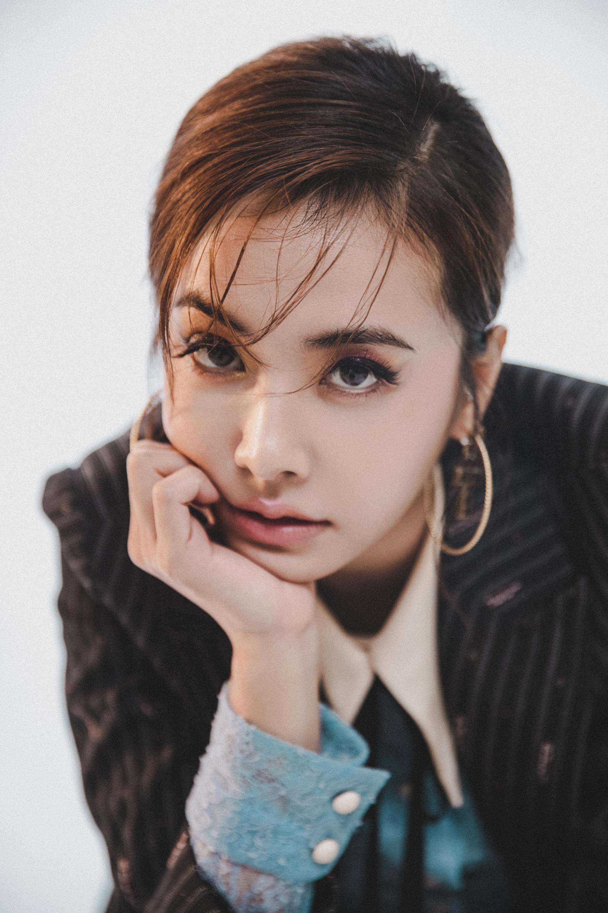 41岁蔡依林罕见晒近照五官精致嘴唇性感一双大眼能摄魂