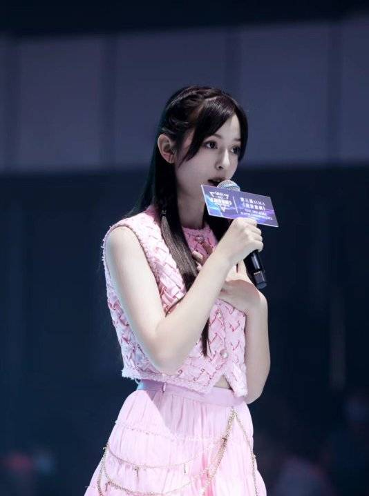 sima2022第三届超级童模全国总决赛表演嘉宾玛尔娜