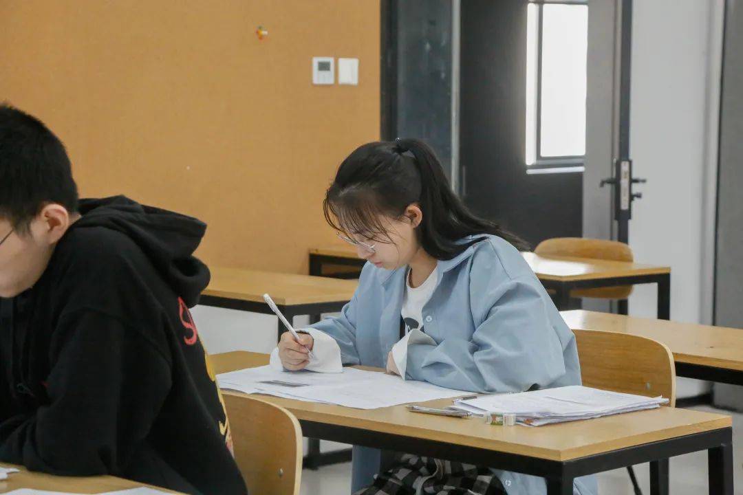 招生简章杭州吴越美术学校三年一贯制高中班级招生简章