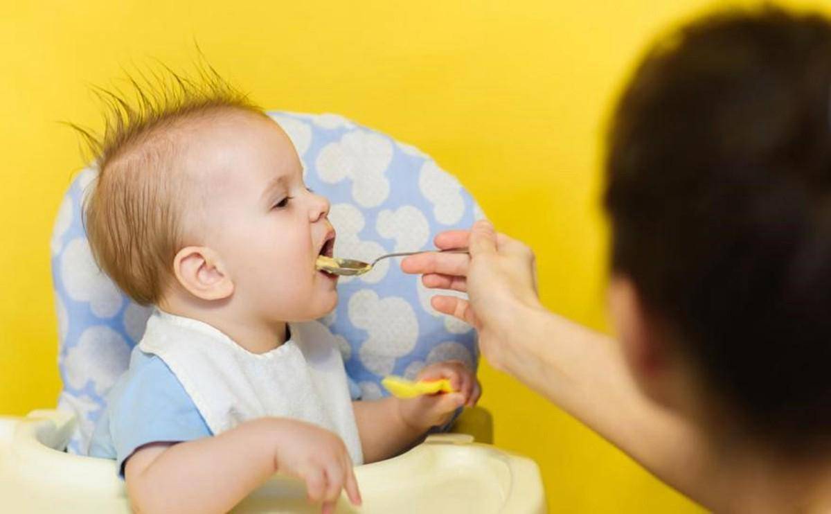 一岁以下的宝宝可以吃盐和油吗？你别弄错了,科学添加宝宝更健康