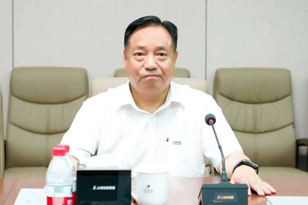 安陆市人民政府副市长时运泰一行莅临人民控股集团考察交流