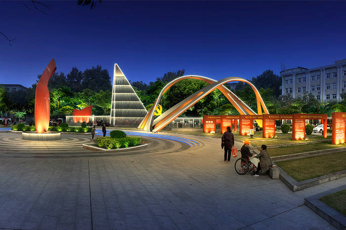 广场景观照明设计主要作用有三点_范围_空间_灯光