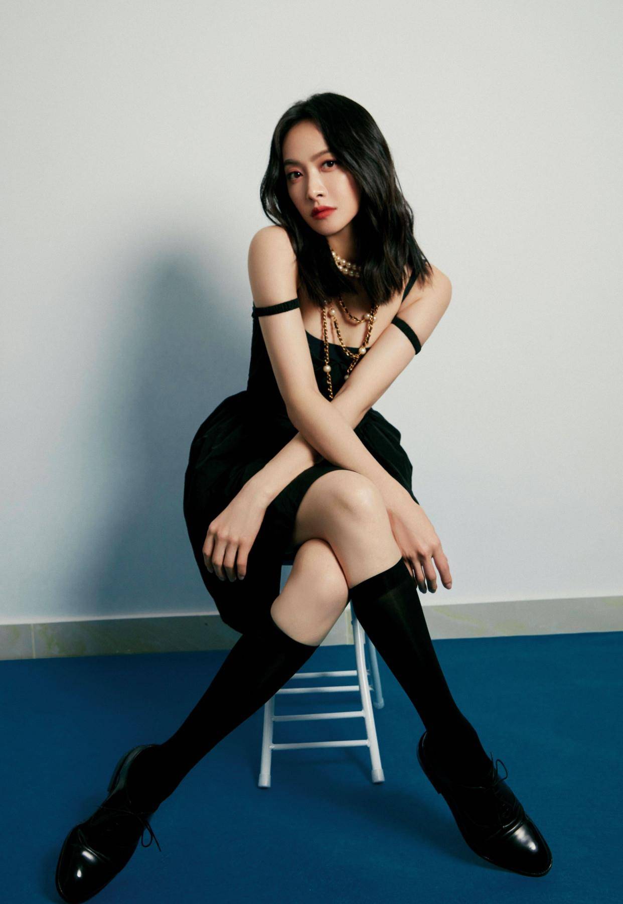 宋茜身材超火辣,穿"绿野仙踪"裙大秀s曲线,女生看了都脸红_一身_新