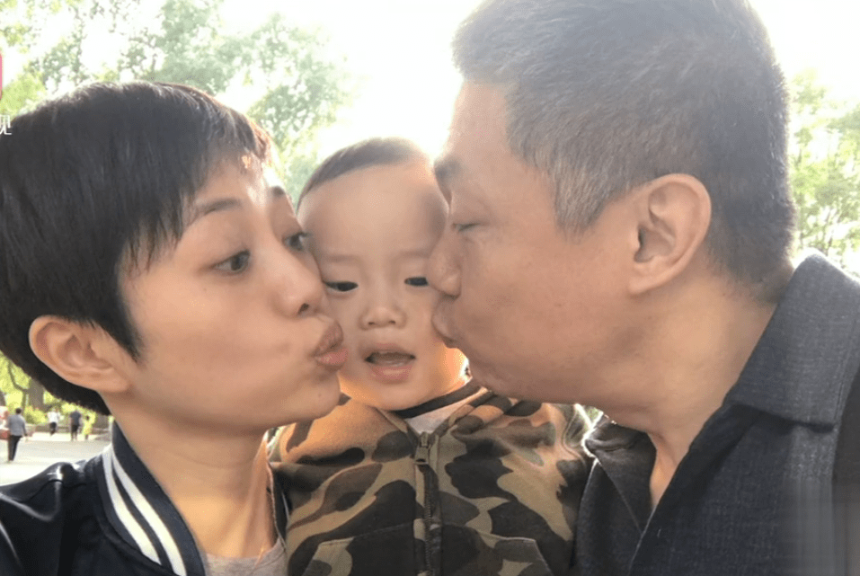张龄心:和丈夫坚持丁克18年愁坏婆婆,35岁意外得子全家乐开怀_扈耀之