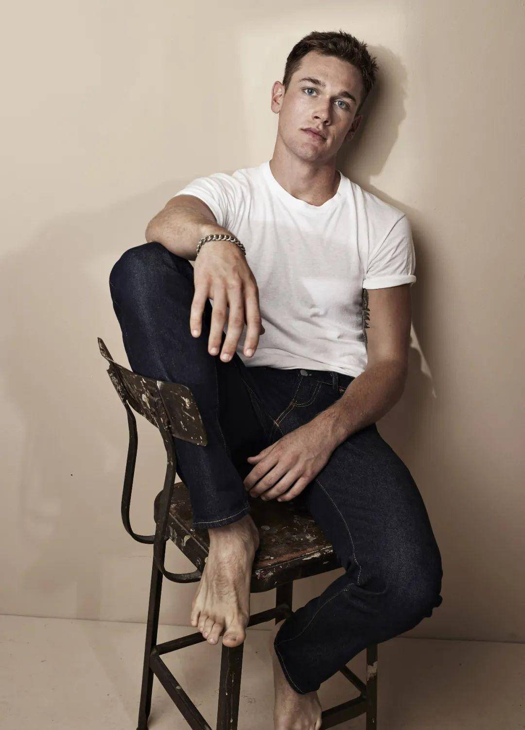 约翰·史密斯终于红了_威尔史密斯就奥斯卡打人事件道歉_taylor_john