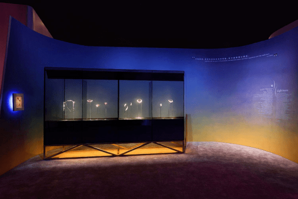 ����֮������Ϻ�������ű������Ʒ����չ����Խ���������