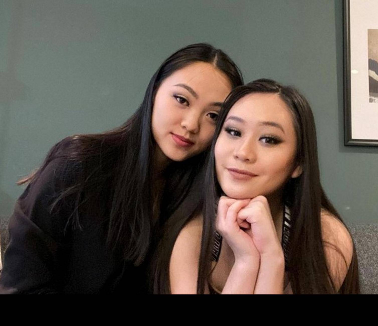 原创李连杰大女儿晒照庆生两姐妹浓妆时尚欧美范基因强大似利智