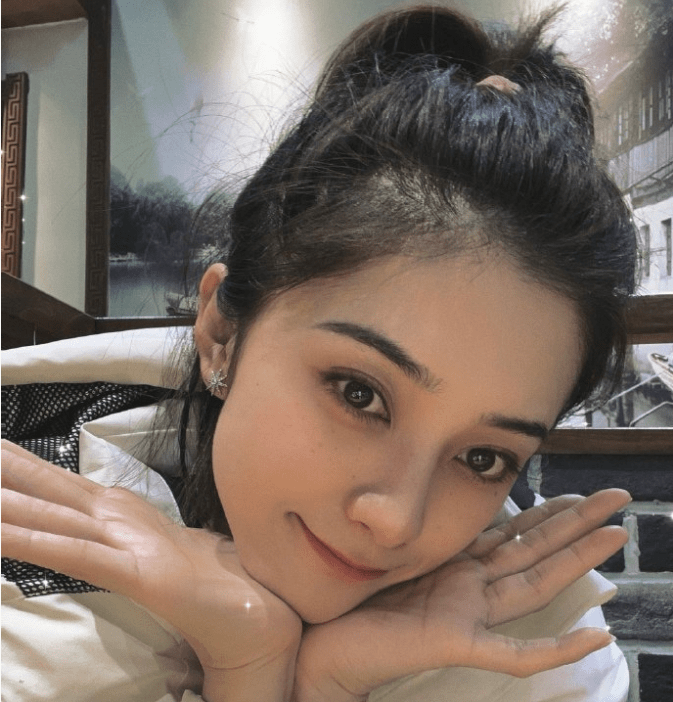 仅仅3天娱乐圈爆瓜不断,劈腿停职,孕期出轨,一个接着一个反转_徐佳瑜