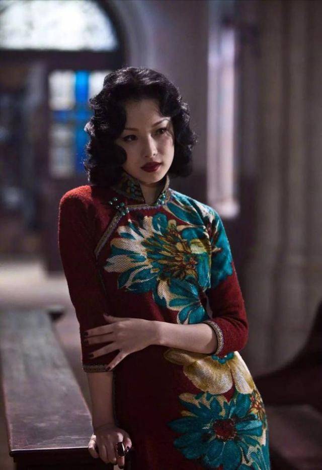 原创蒋梦婕穿上旗袍温婉婀娜希望她赶紧出演一部民国剧啊