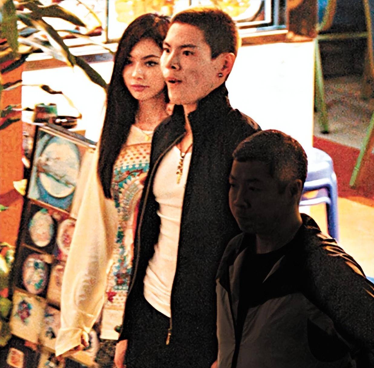 气疯向太,让向佐疯狂迷恋,两度嫁入豪门的黄婉佩,手段太高明_陈靖