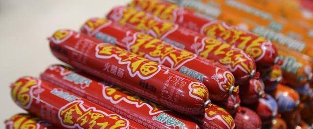 超市搞促销时 火腿肠为什么成捆卖 离职员工道出实情 猫腻太多 保质期 低价 口味