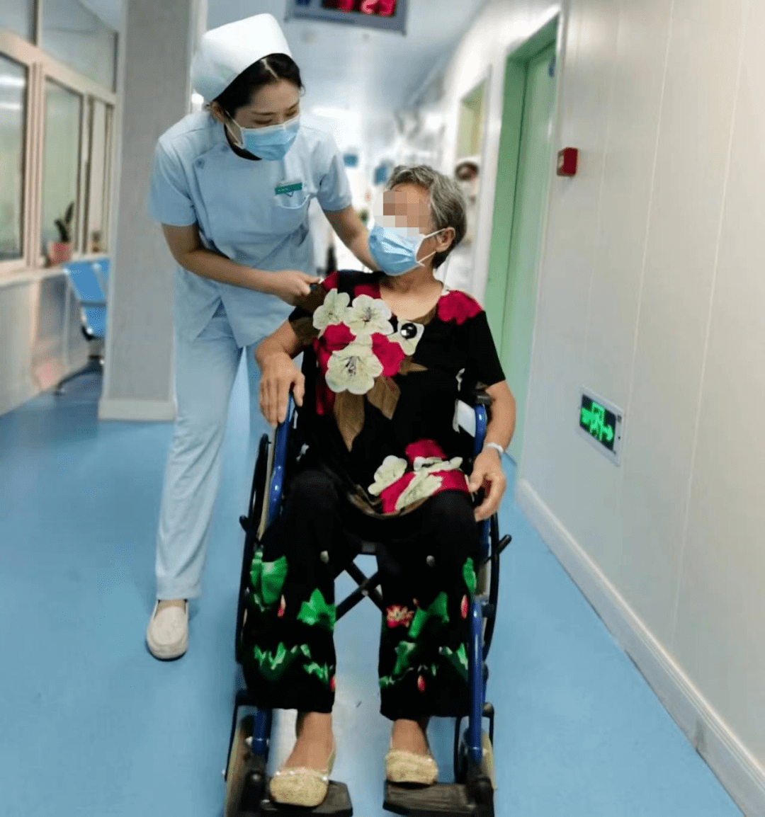 包含原火箭军总医院老年人看病代挂号行动不便全程搀扶，看病安全有依靠的词条