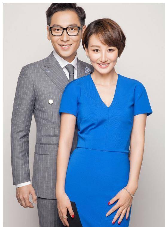 主持人李好夫妇秀恩爱!