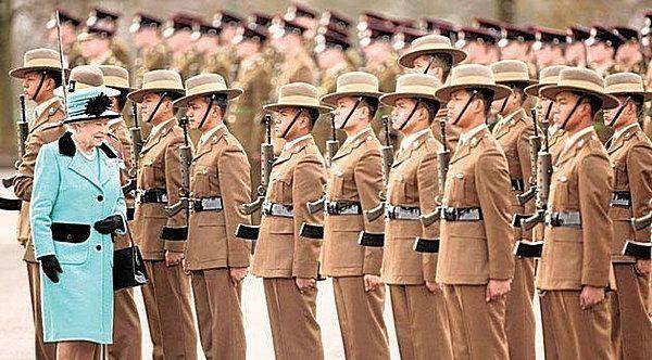 廓尔喀雇佣兵平均身高仅一米六,为何能成为世界最强雇佣兵_英国_英军