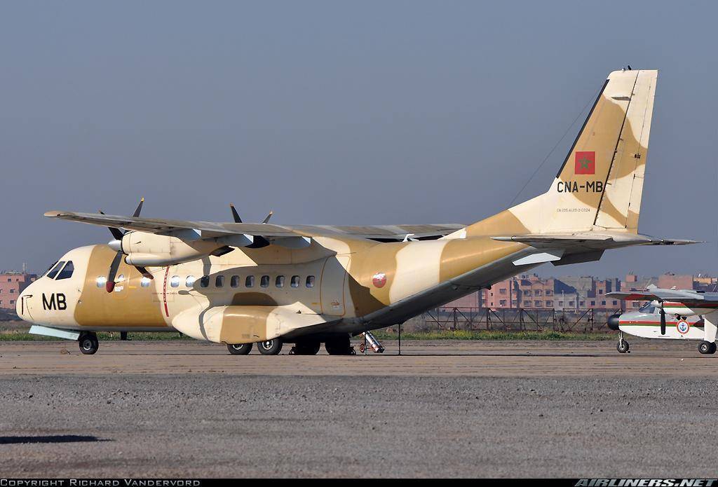 14架c-130h/kc-130h战术运输机,为美国c130大力神的出口型,摩洛哥还曾