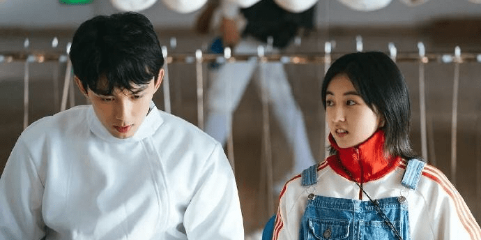 原创张子枫今年成电影大户与郭富城搭档还和吴磊上演甜蜜cp