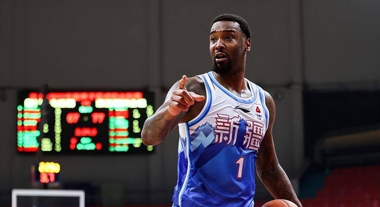 原创据透露新疆外援莫特里因颈椎受伤遭遇车祸新赛季能否出战成疑