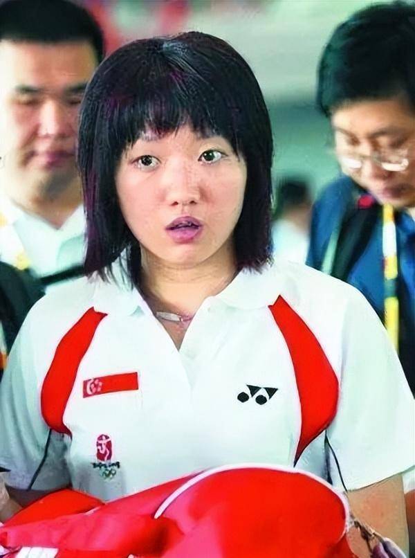 李佳薇:14岁独闯新加坡,击败巅峰王楠也拿过奥运银牌
