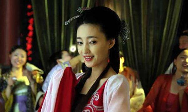 白云山“拜博士”暗示有医疗作用 八级代理模式